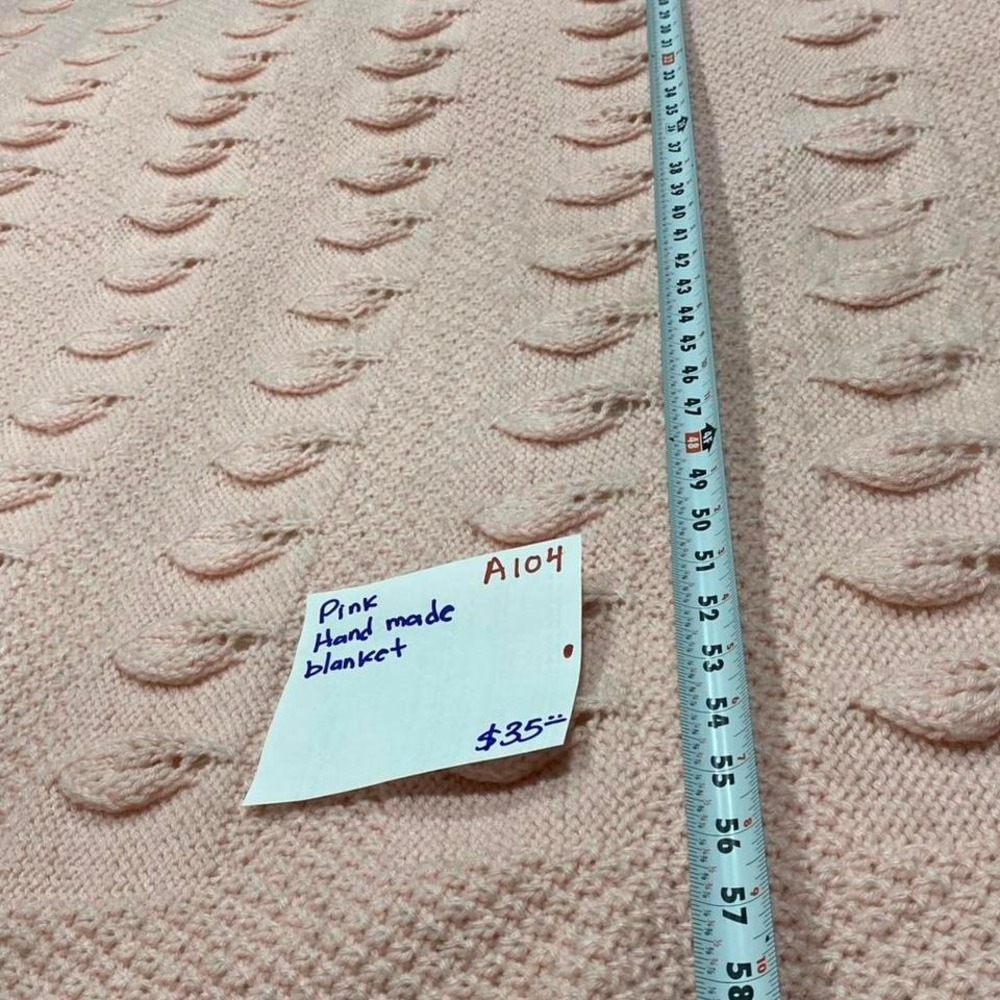 Pink hand made blanket Size L66" X W62". SKU-A104 #knitwear - Picture 6 of 8